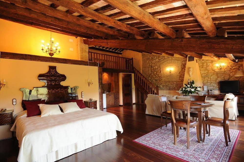 Castell De Riudabella Διαμέρισμα Vimbodi I Poblet Εξωτερικό φωτογραφία